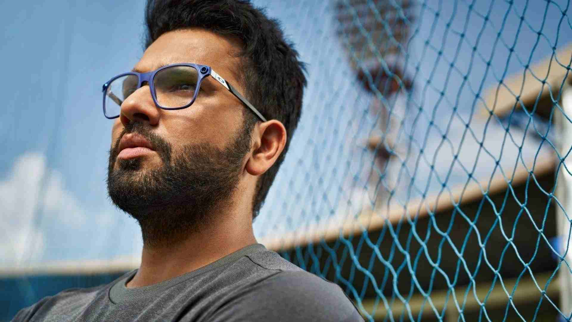 Rohitsharma, Indischer Cricketspieler, Mit Oakley Sonnenbrille. Wallpaper