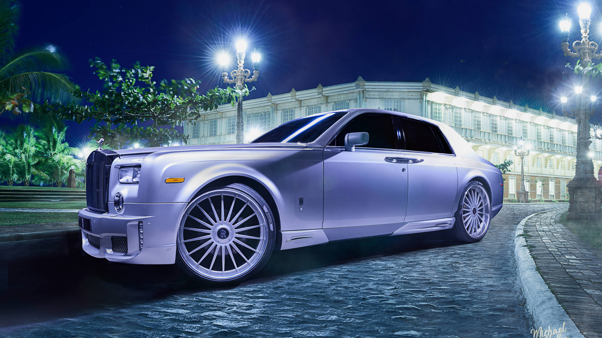 Rolls-royce 4k Phantom On Cobblestone At Night Wallpaper