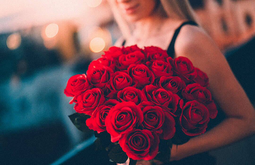 Romantico Bouquet Di Rose Sfondo