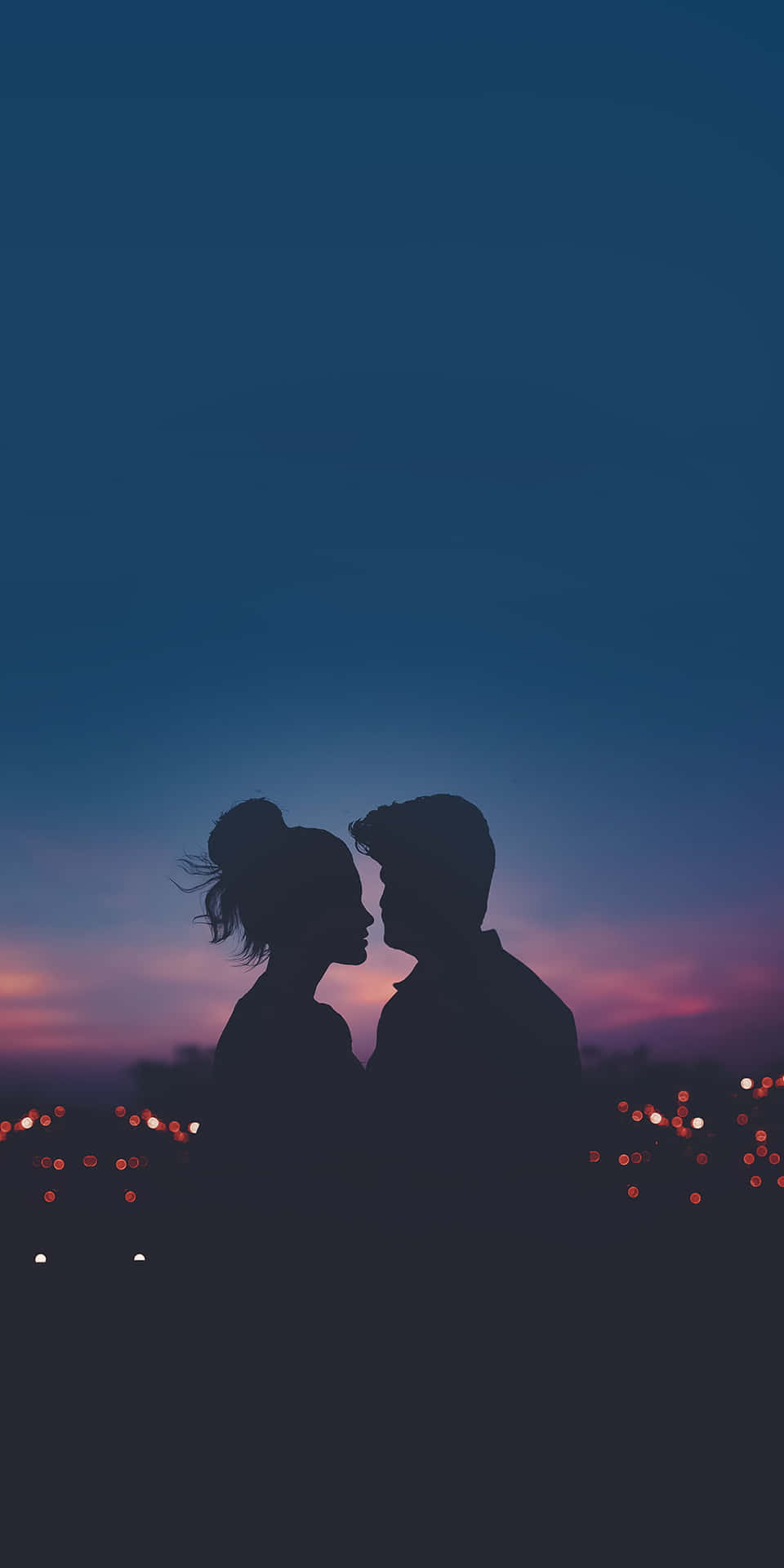 Romantic Silhouette Couple Sunset Wallpaper
