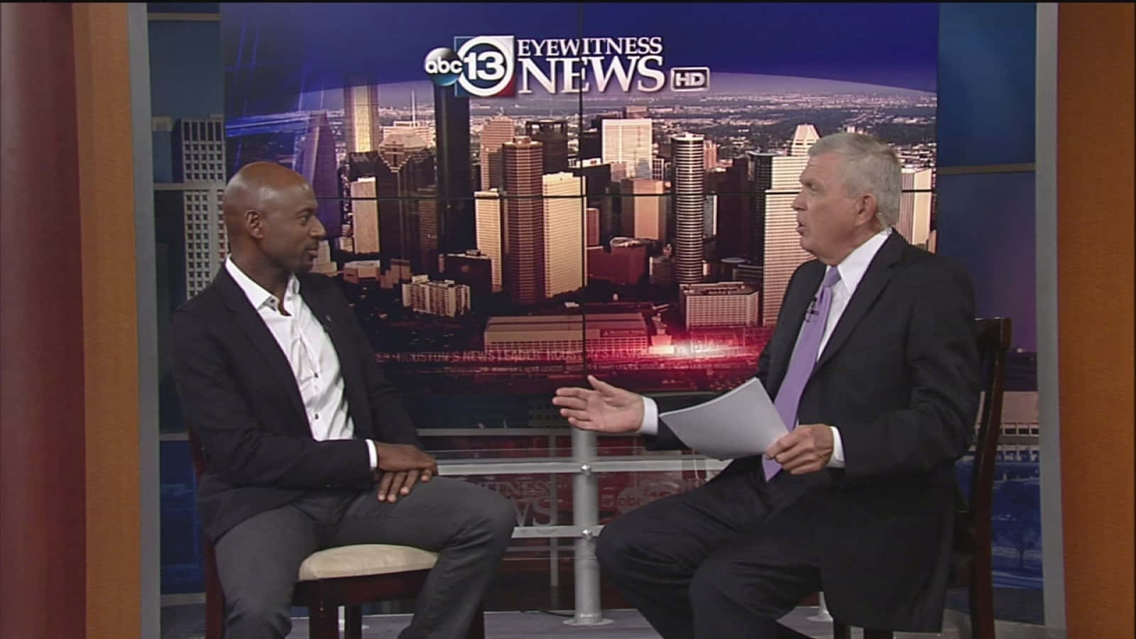 Romany Malco with Don Nelson on ABC 13 Wallpaper
