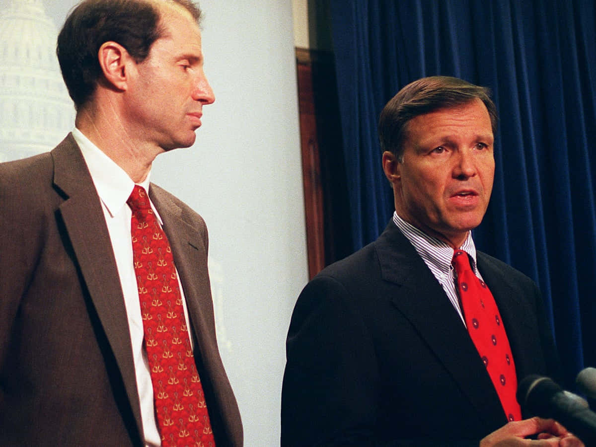 Ron Wyden And Christopher Cox Wallpaper