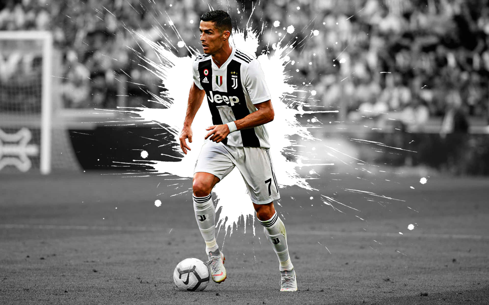 Ronaldo Dynamic Soccer Action Juventus Wallpaper