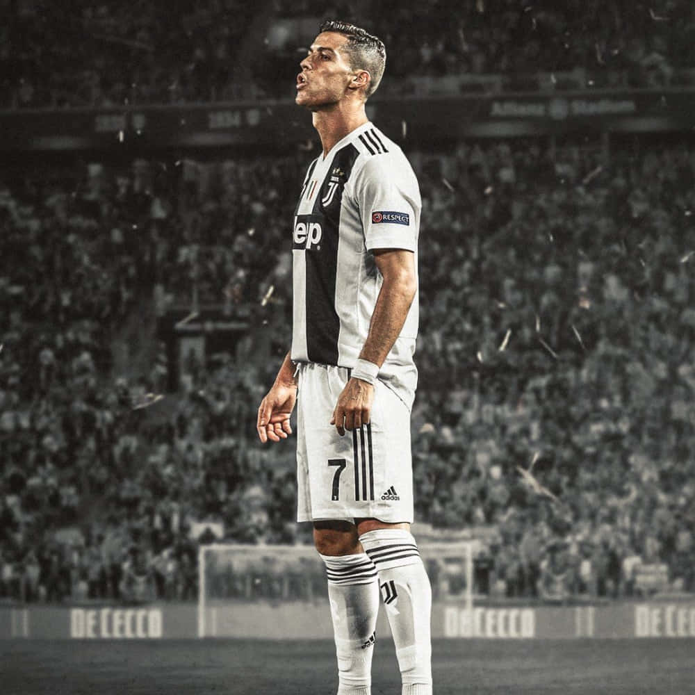 Ronaldo Juventus Stadium Pose Wallpaper