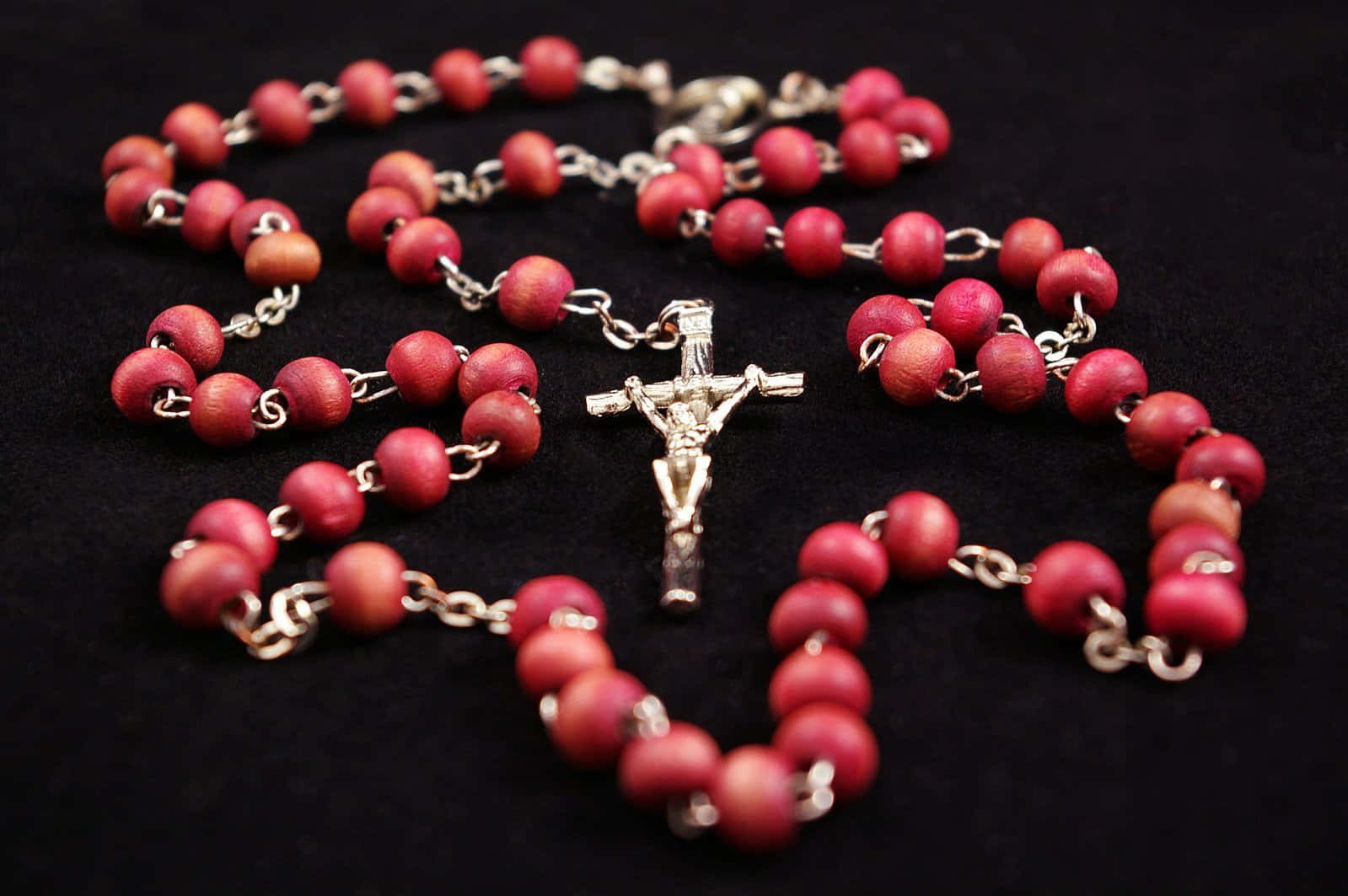 Red Rosary Necklace Picture