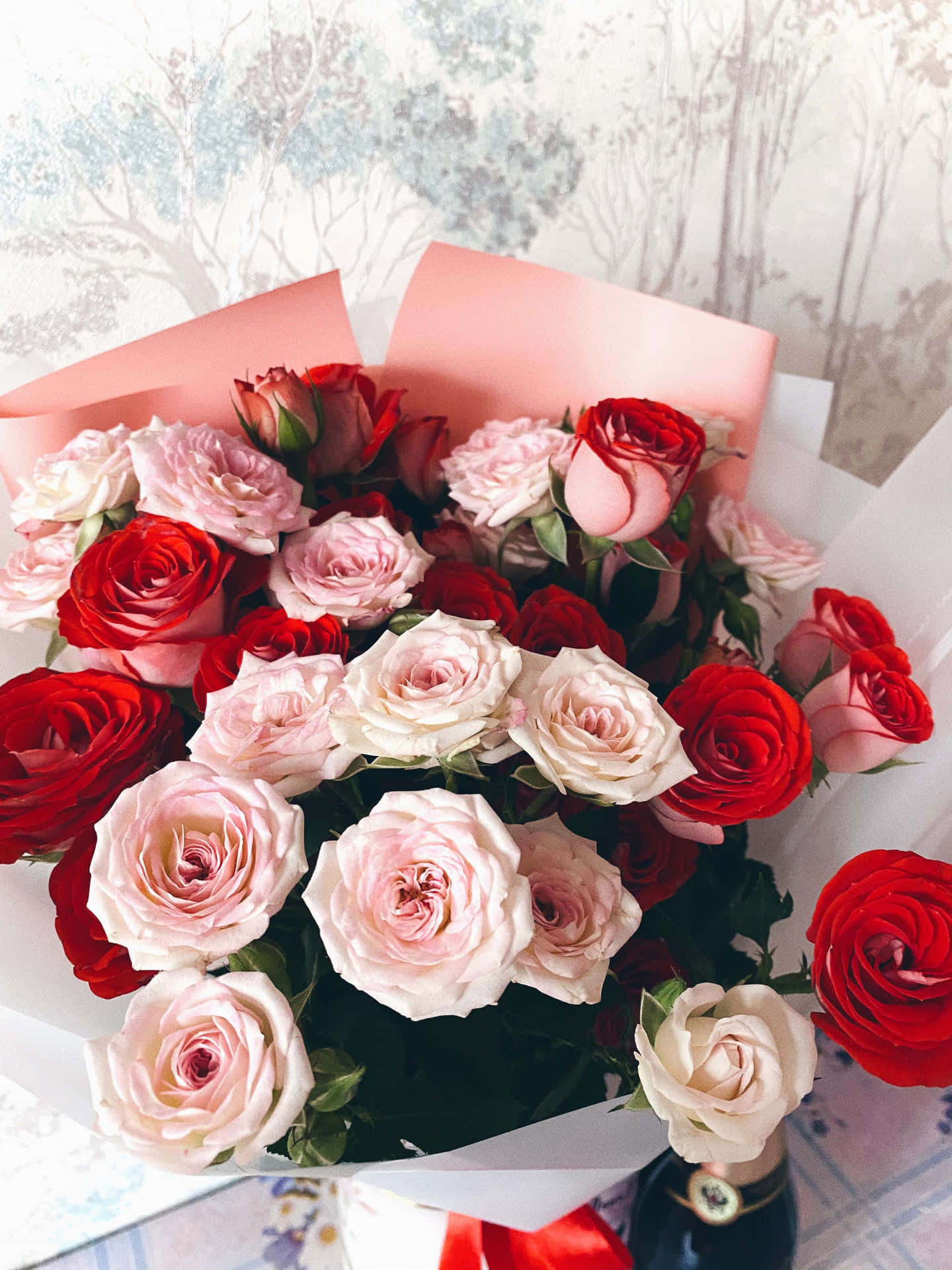 An Alluring Arrangement of Red Roses