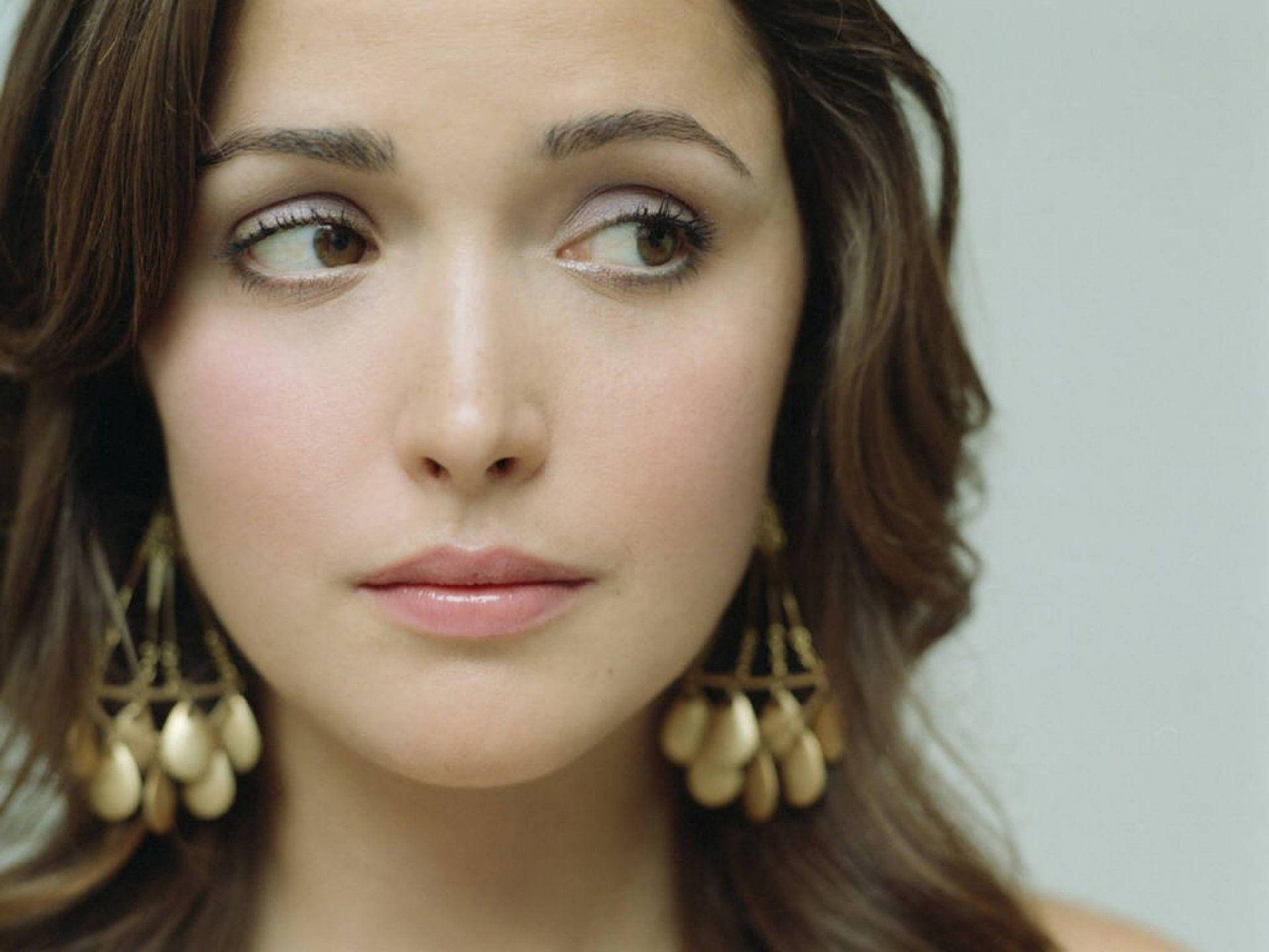 Rose Byrne Knowing Sci-fi Movie Actress Wallpaper