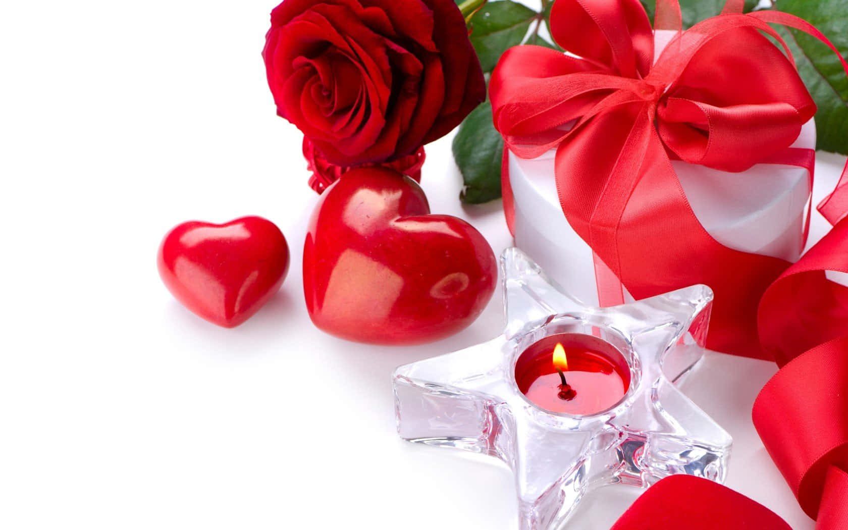 Rose Heart - A Romantic Floral Symbol Wallpaper