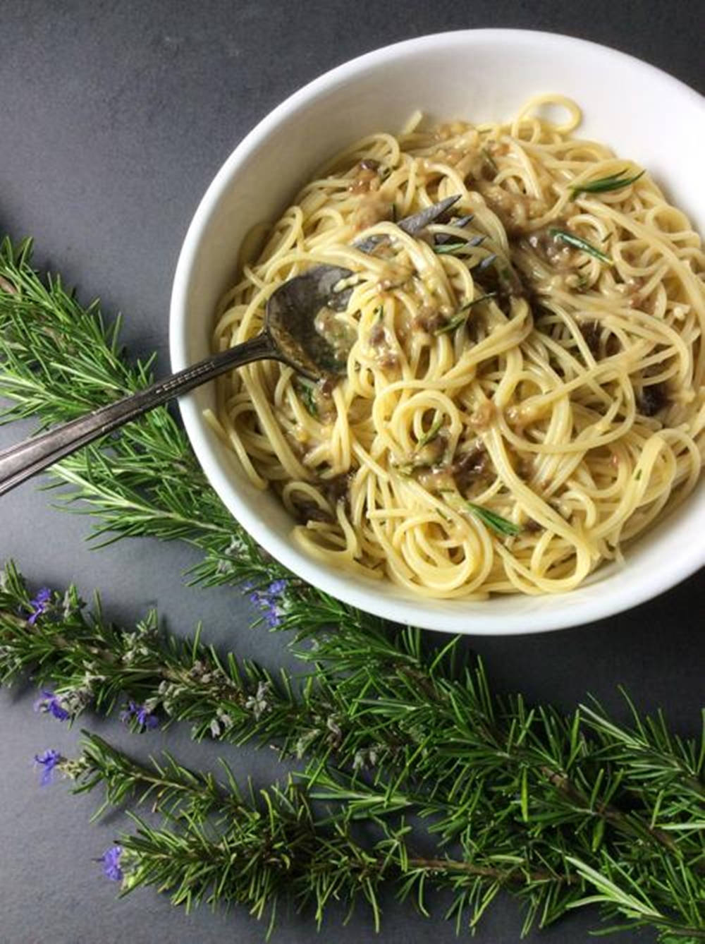 Rosemary With Noodle Bowl Wallpaper