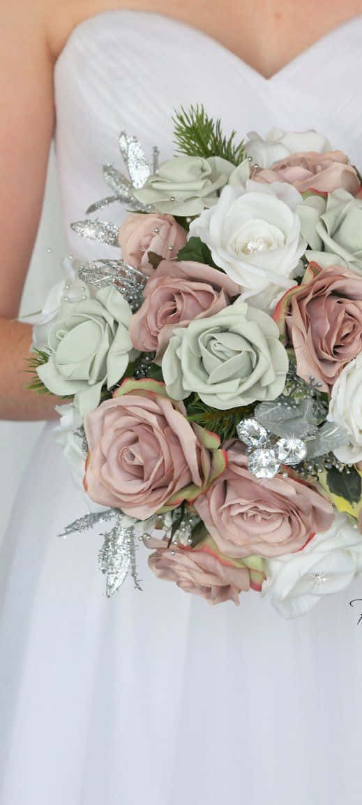 Caption: Elegant Roses Wedding Arrangement Wallpaper