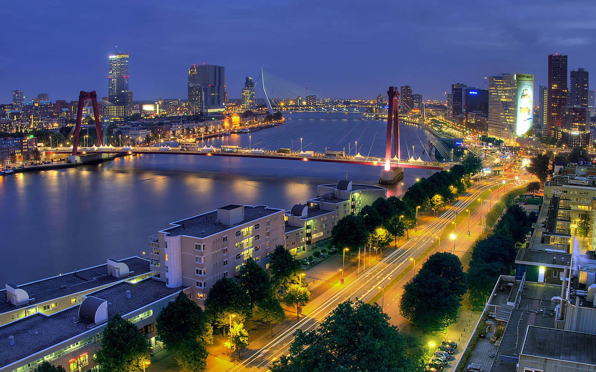 Rotterdam Skyline Nattutsikt Bakgrunnsbildet