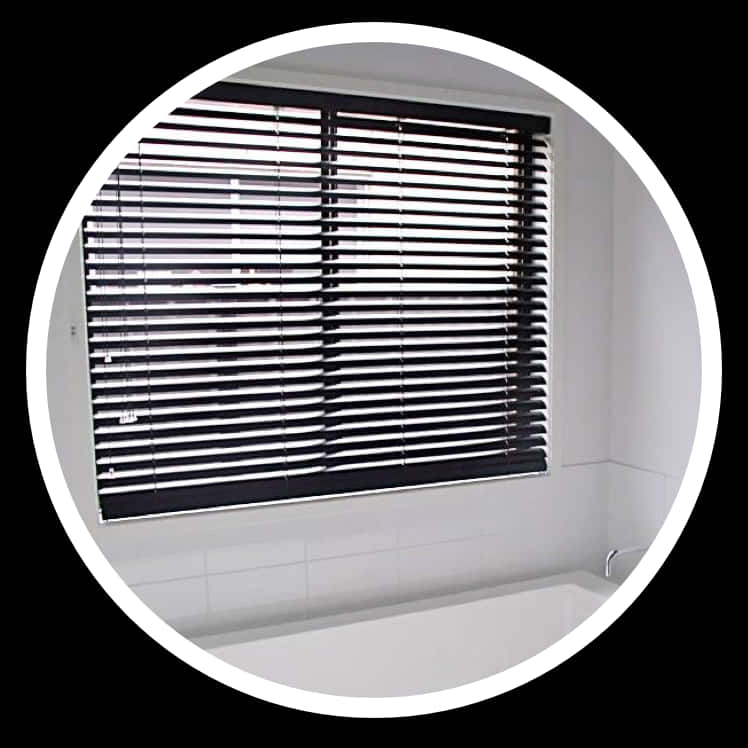 Round Window With Blinds PNG