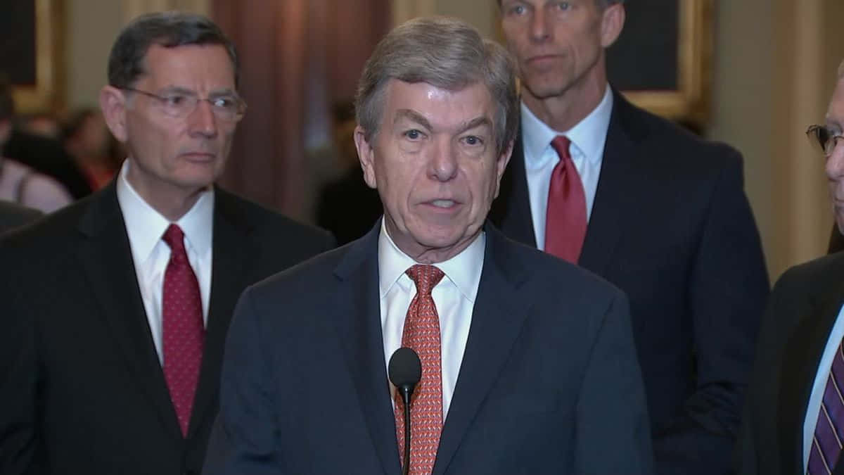 Roy Blunt And Other Political Figures Wallpaper