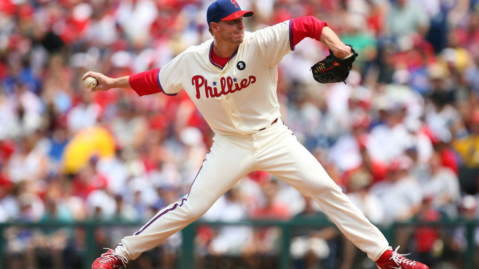 Download Roy Halladay Playing In Front Of Crowd Wallpaper