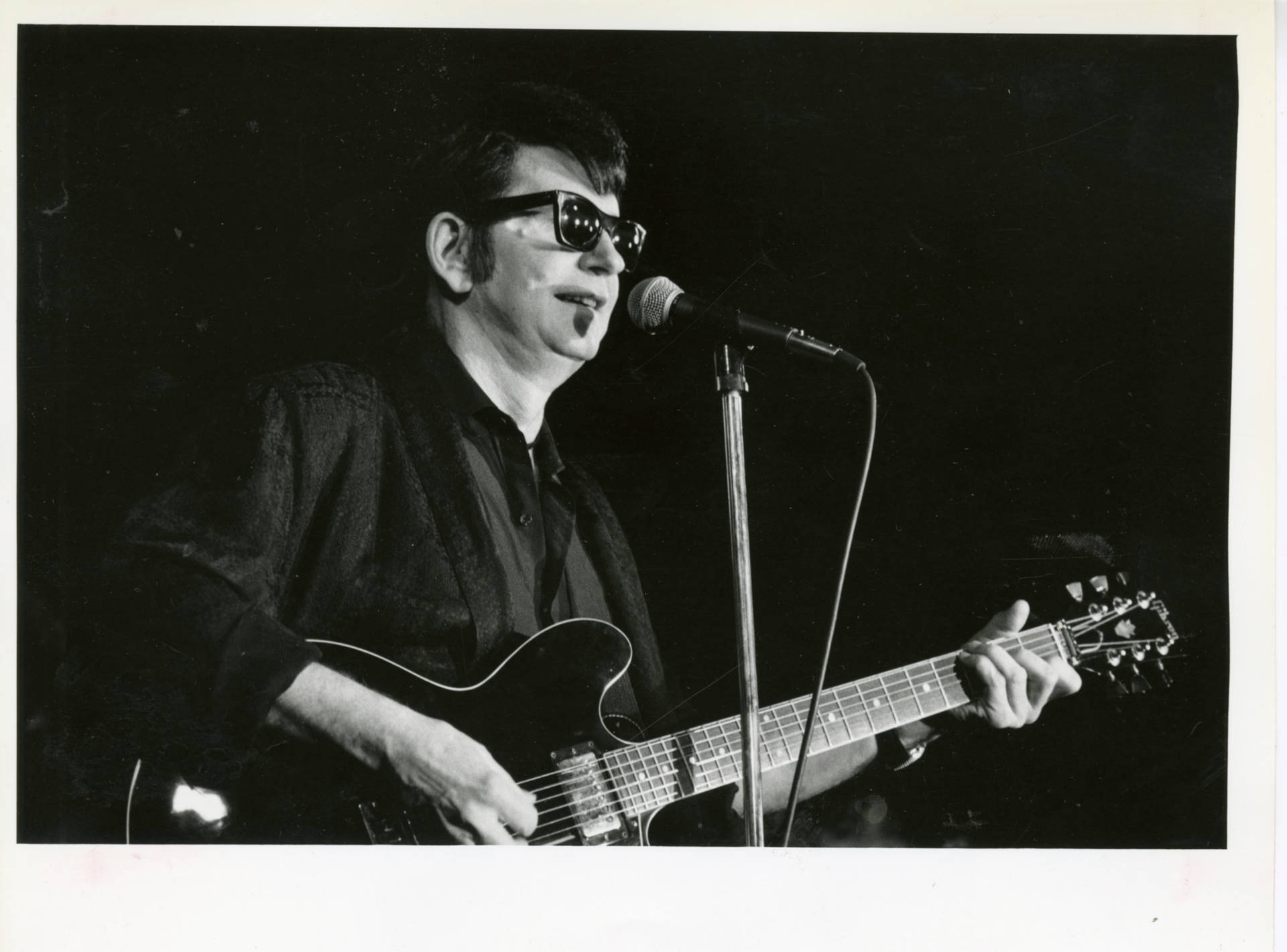 Roy Orbison Black And White Poster Wallpaper