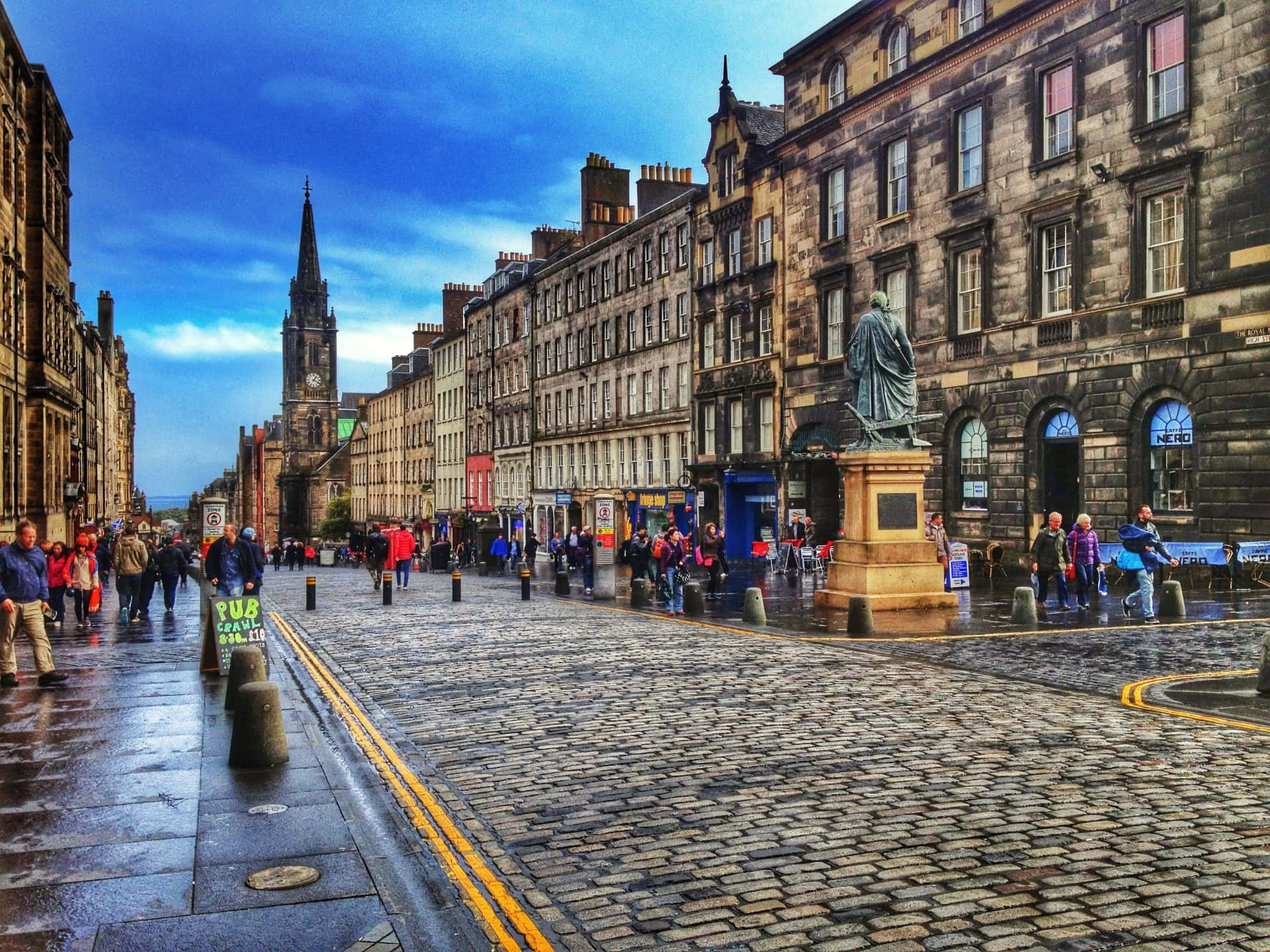 Royal Mile Edinburgh Scotland Wallpaper