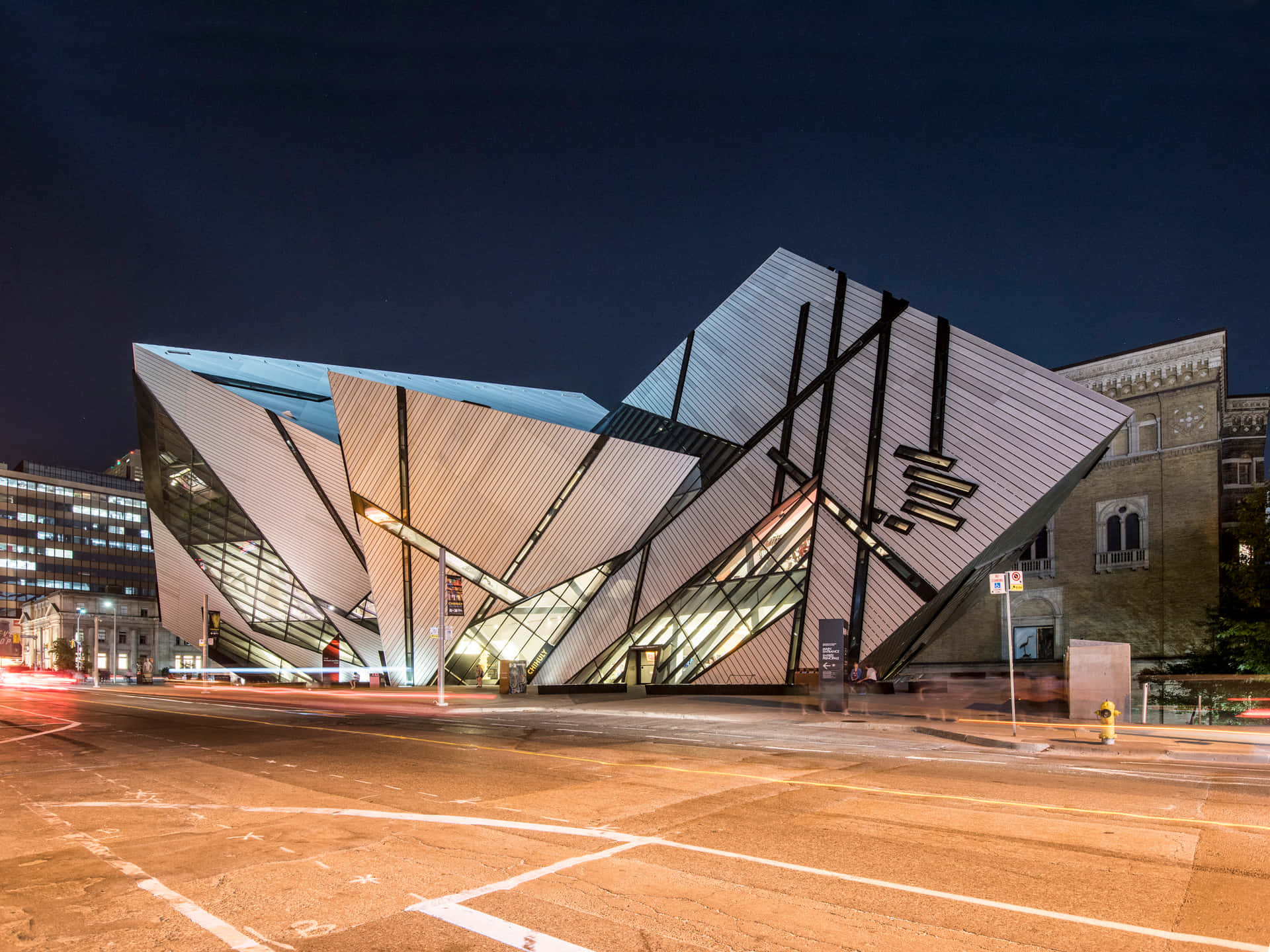 Royal Ontario Museum Exterieur Nacht Achtergrond