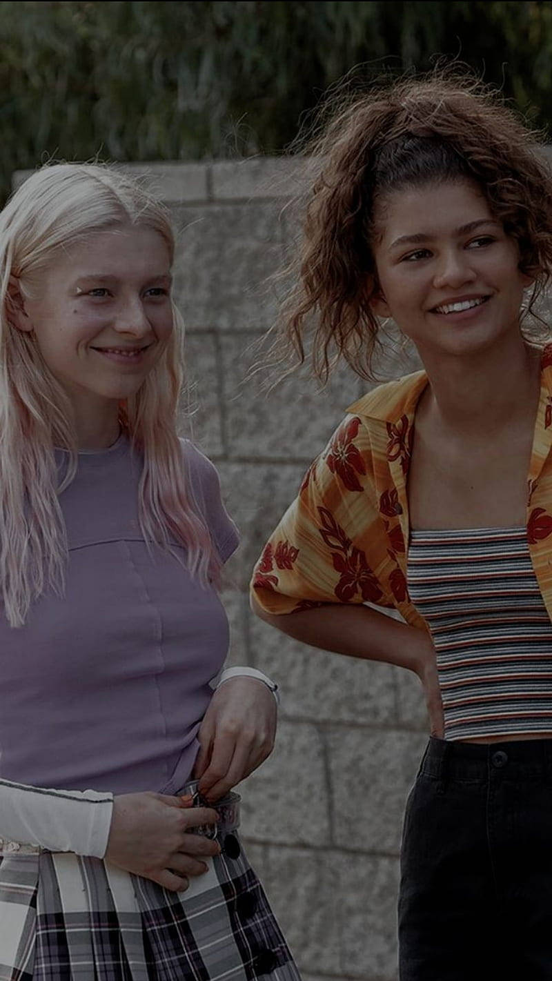 Rue And Jules Laughing Euphoria Hbo
