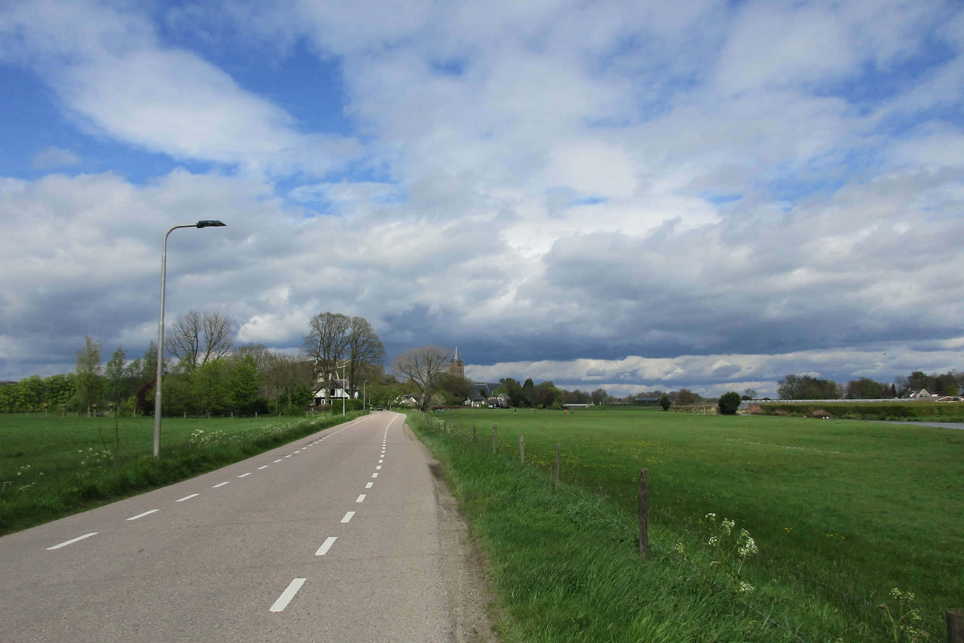 Rural Road Near Delft Netherlands Wallpaper