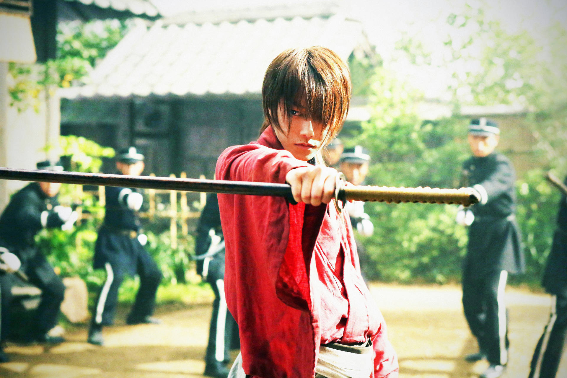 Rurouni Kenshin Wielding Reverse Blade Sword Wallpaper