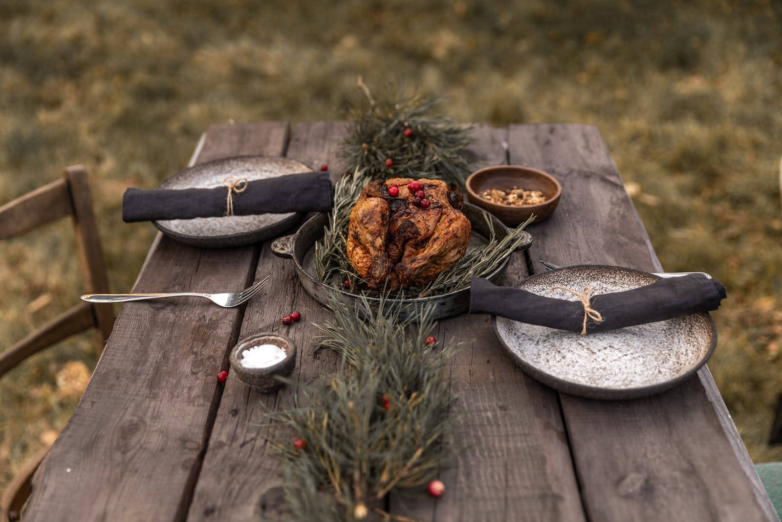 Rustic Thanksgiving Day Table Set Up Wallpaper