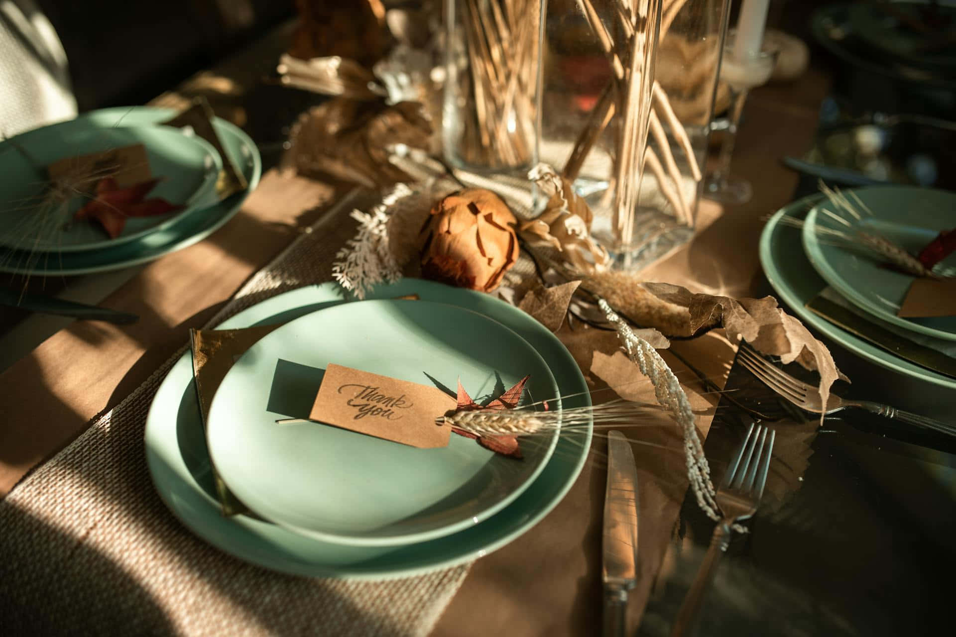 Rustic Thanksgiving Table Setting Wallpaper