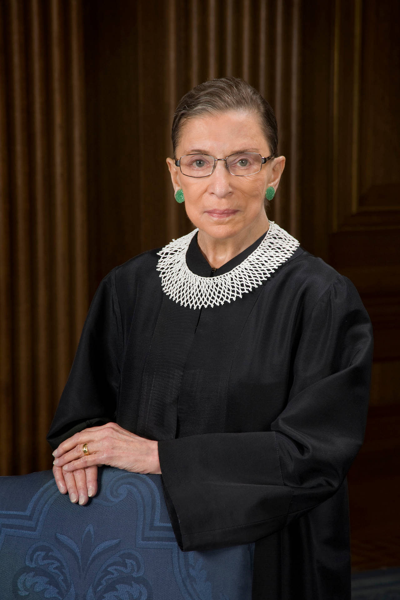 Ruth Bader Ginsburg Traditional Black Gown Wallpaper