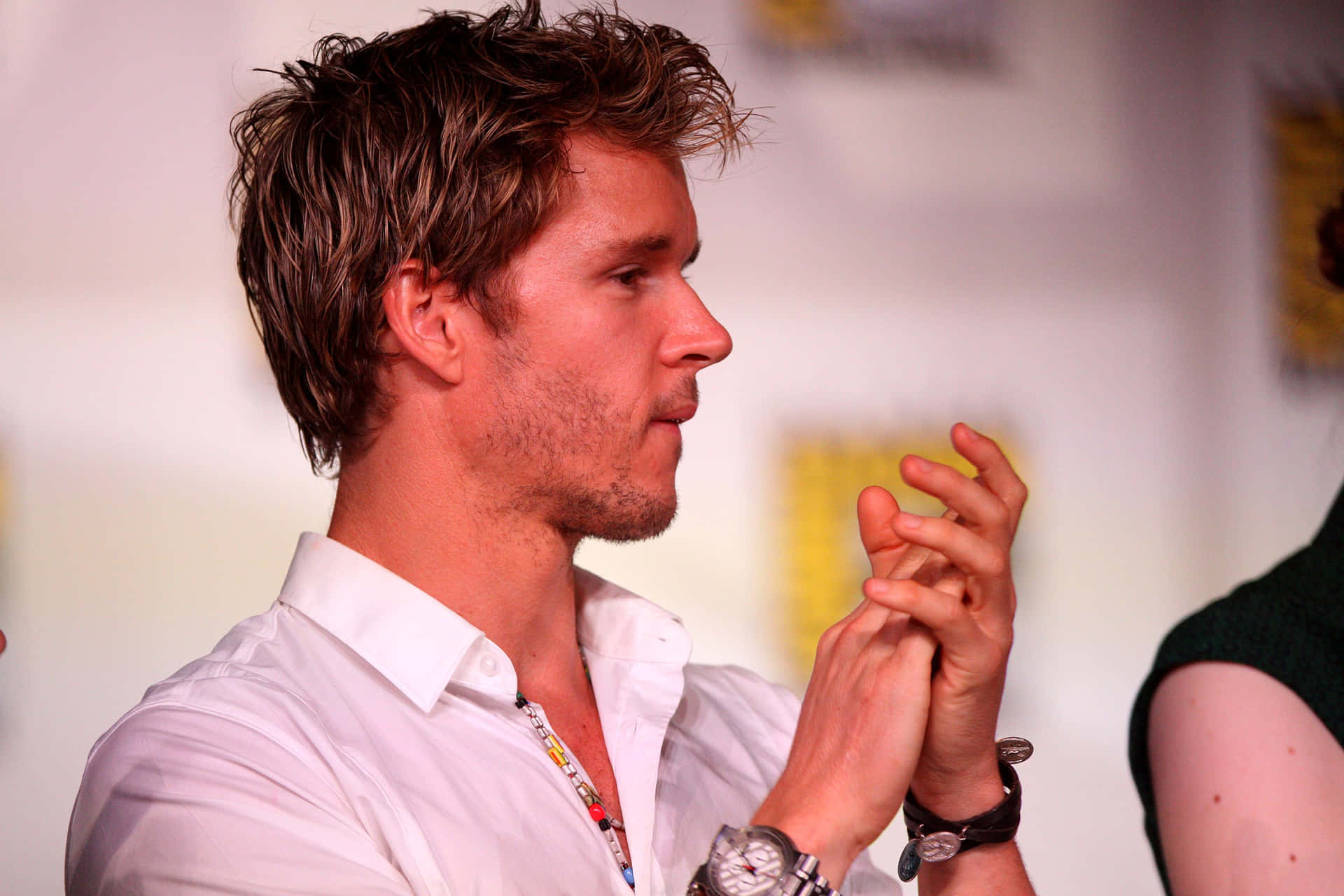 Ryan Kwanten Panel Discussion Wallpaper