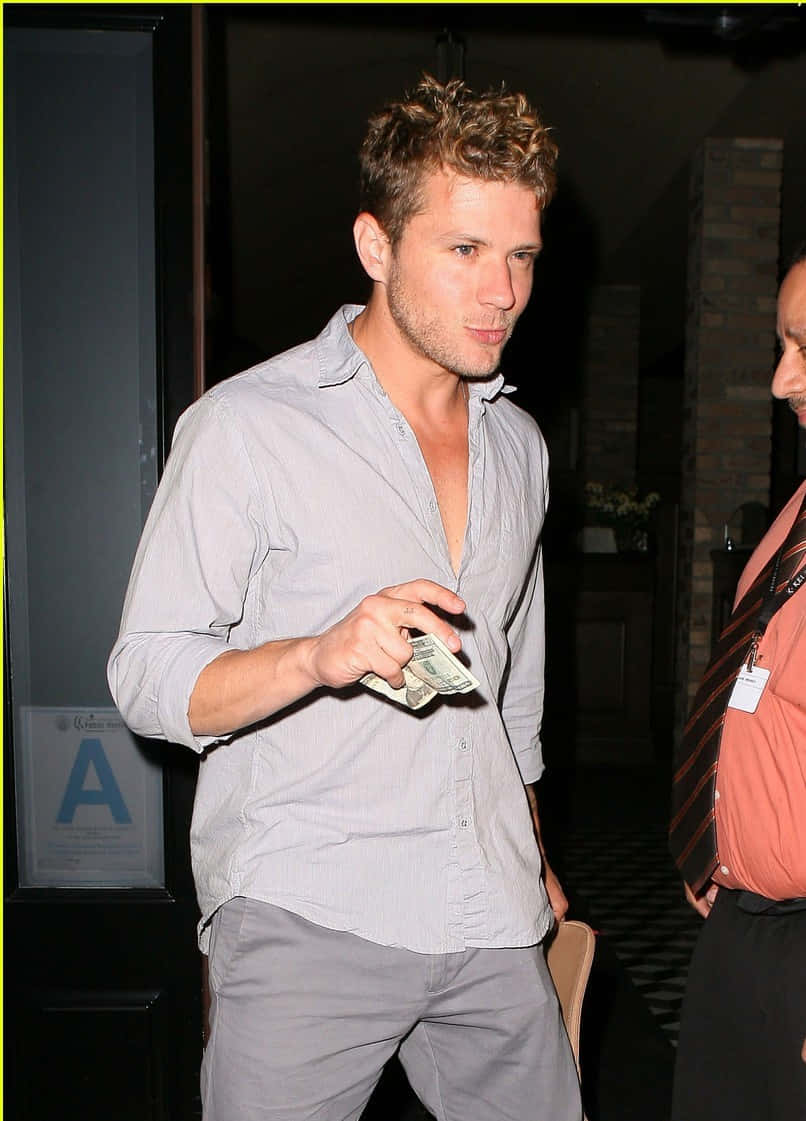 Ryan Phillippe Actor Candid Event Wallpaper