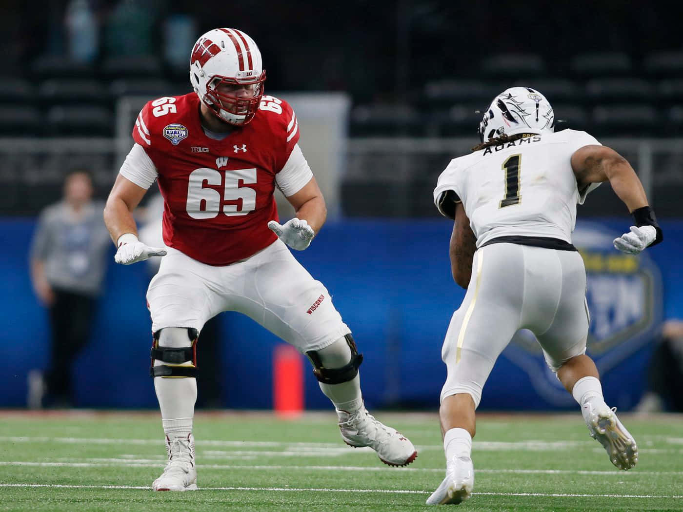 Ryan Ramczyk Against Adams At Cotton Bowl Picture