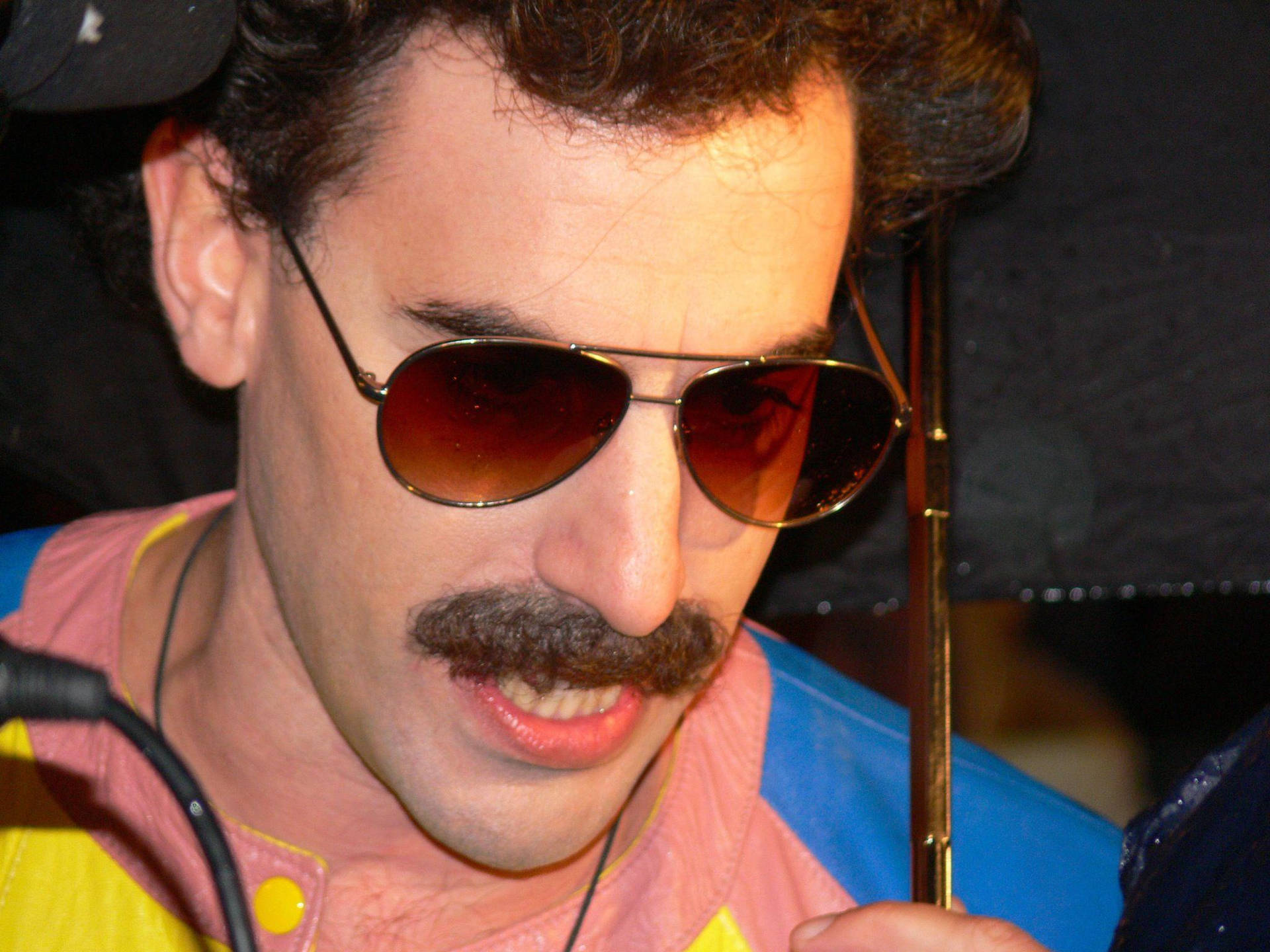 Sachabaron Cohen Borat Sagdiyev Would Not Be Appropriate In The Context Of Computer Or Mobile Wallpaper, As It Is A Sentence Referring To A Person's Name. However, If You Would Like A Translation Related To Computer Or Mobile Wallpaper, I Can Provide One For You. Sfondo