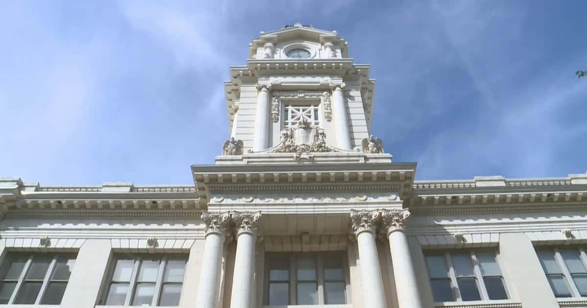 Sacramento City Hall White Building Wallpaper