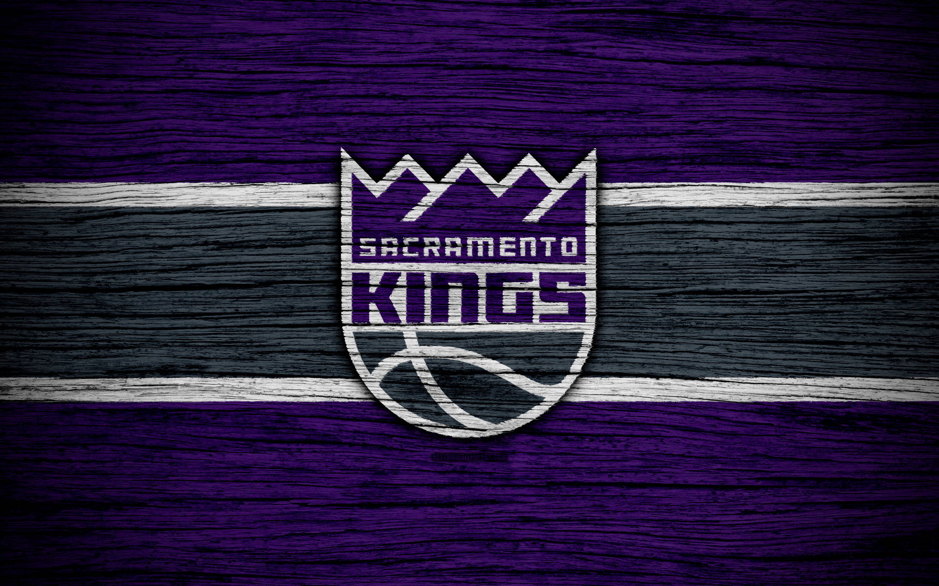 Sacramento Kings Emblem I Træ Wallpaper