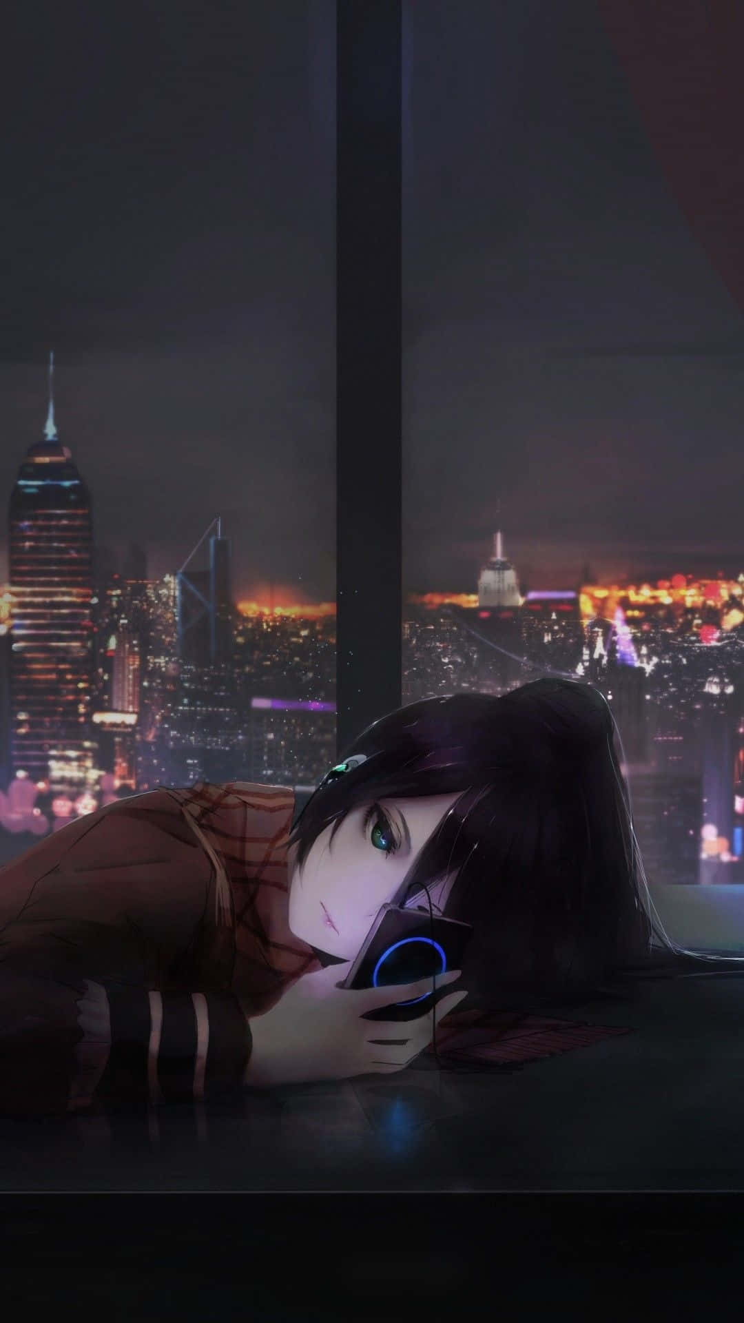 Ensorglig Estetisk Anime-tjej Tittar In I Telefonen. Wallpaper
