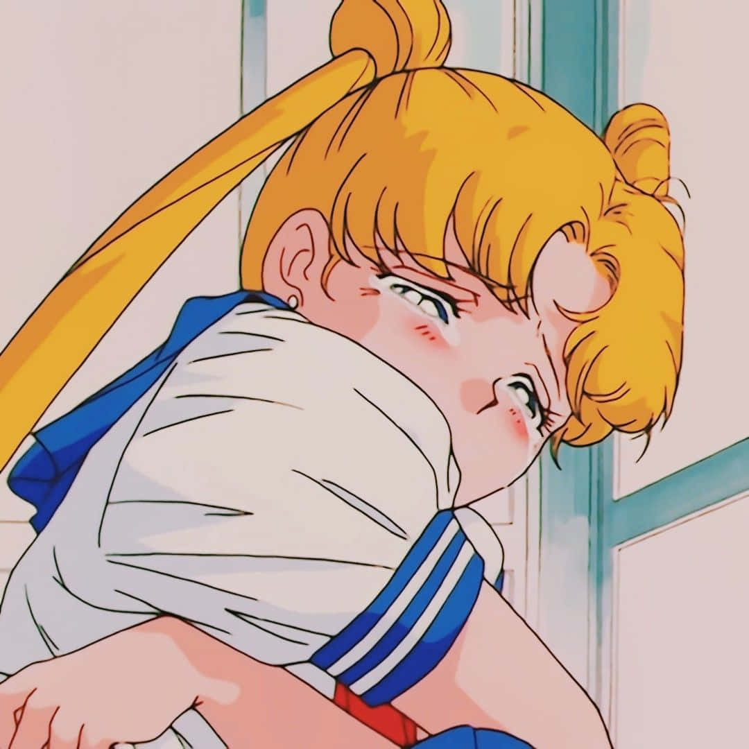 Grædende grædende Sailor Moon PFP Tapet Wallpaper