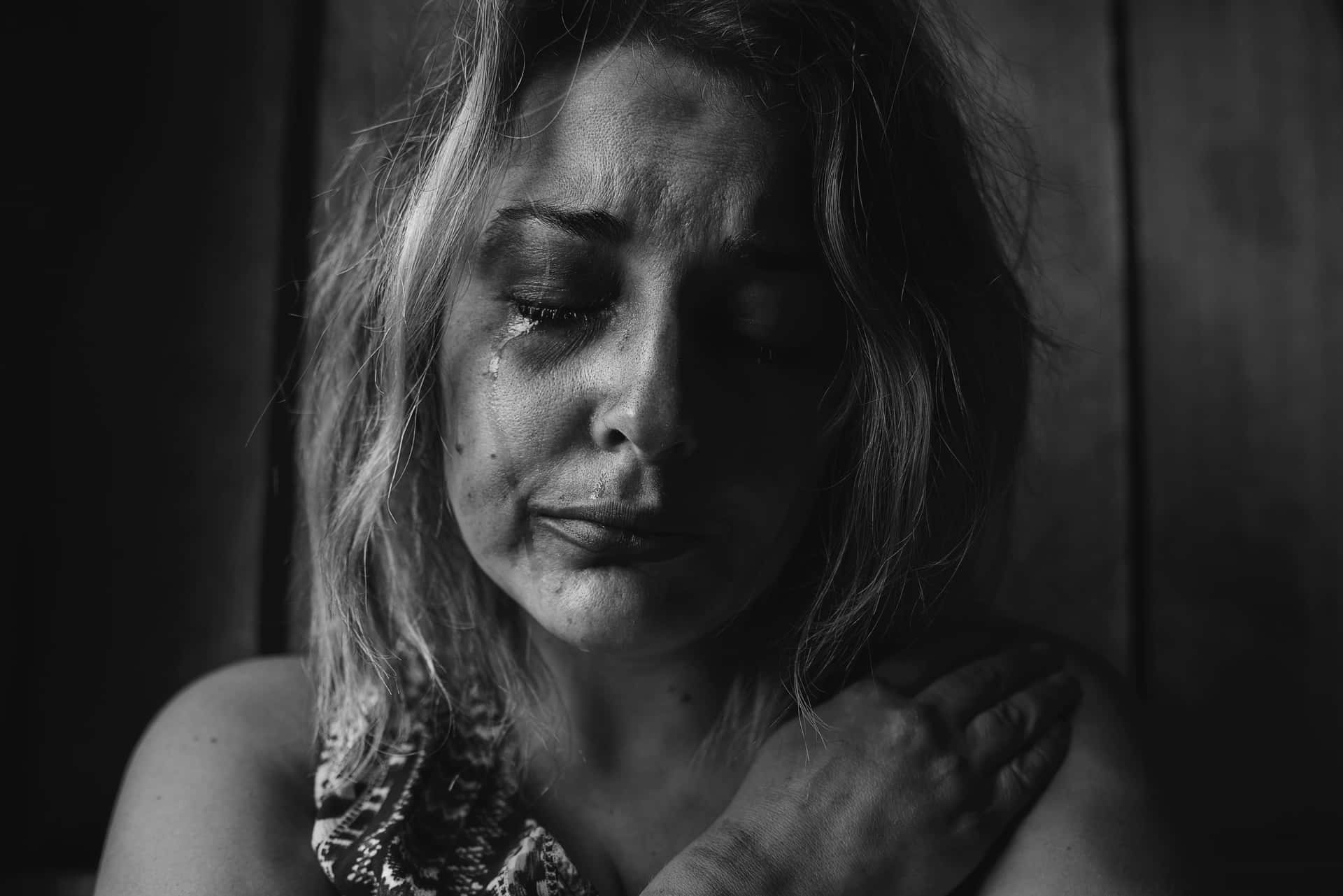 Traurigesbild Einer Frau, Die Schrecklich Weint