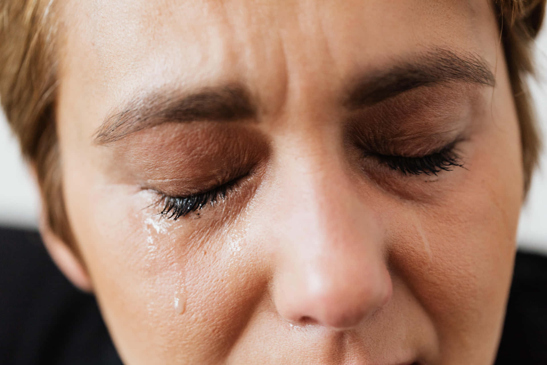 Traurigesbild Einer Weinenden Frau