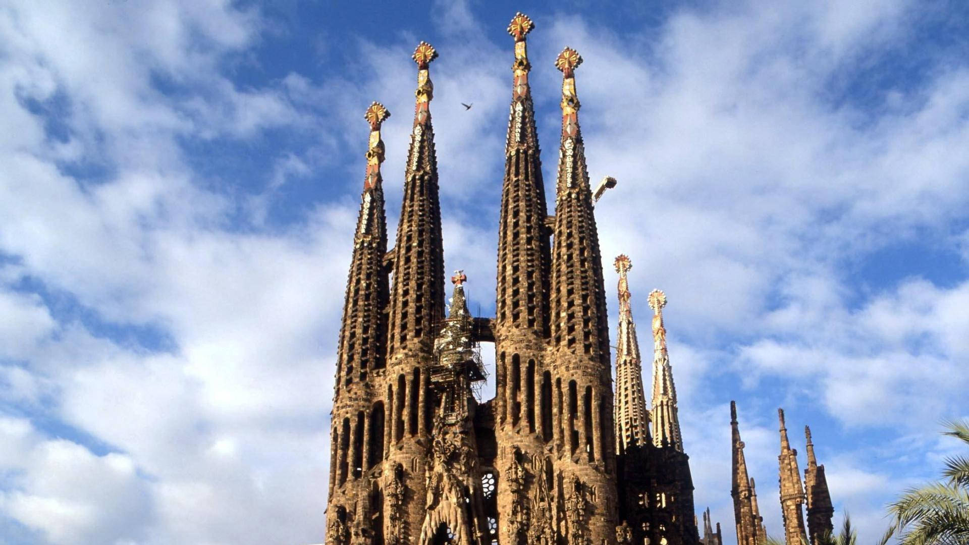Sagrada Familia Tall Spires Wallpaper