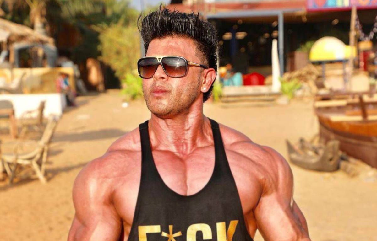 Sahil Khan Bodybuilder Muscular Body Wallpaper