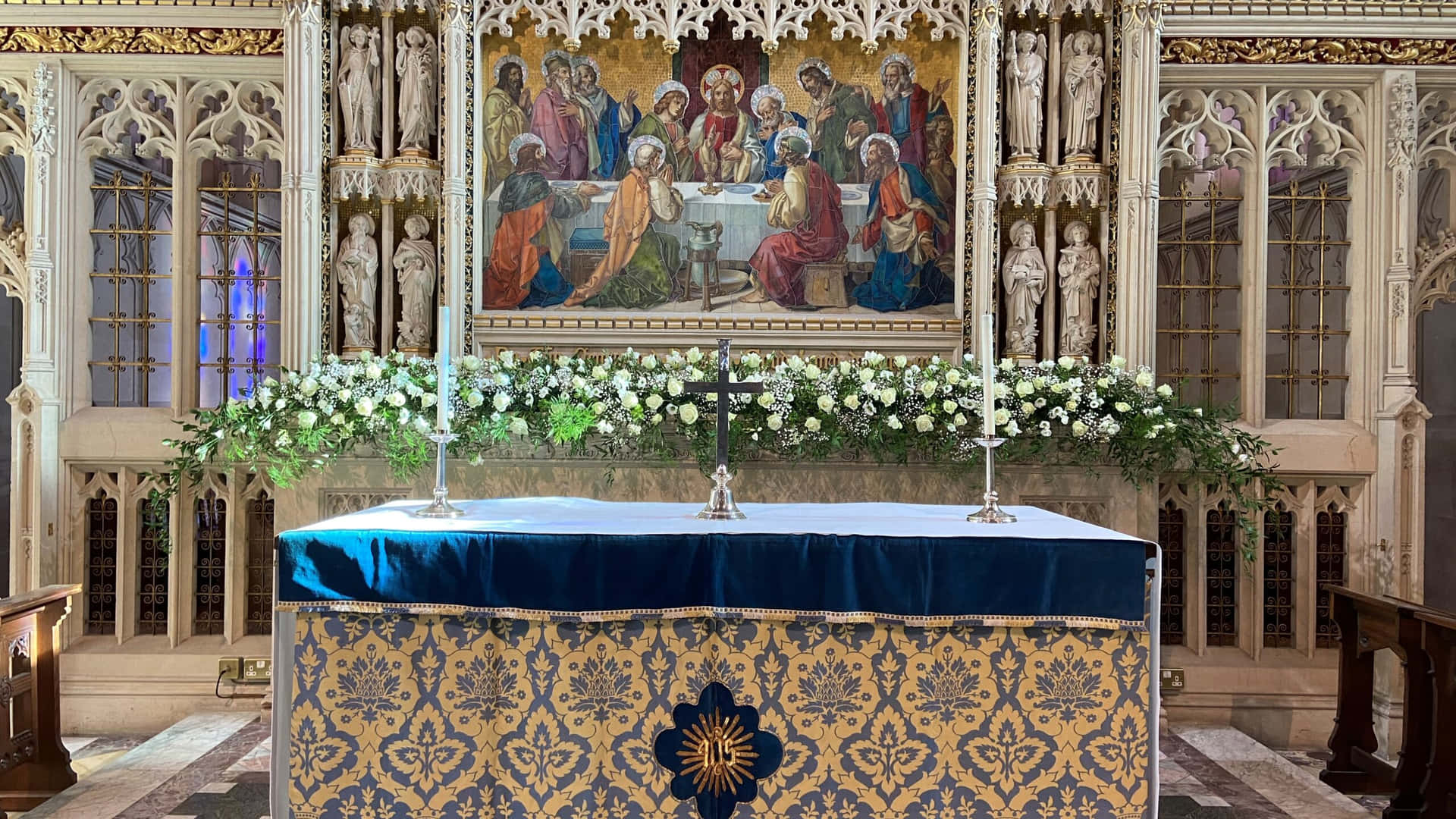 Majestic Altar at Saint Patrick's Cathedral Wallpaper