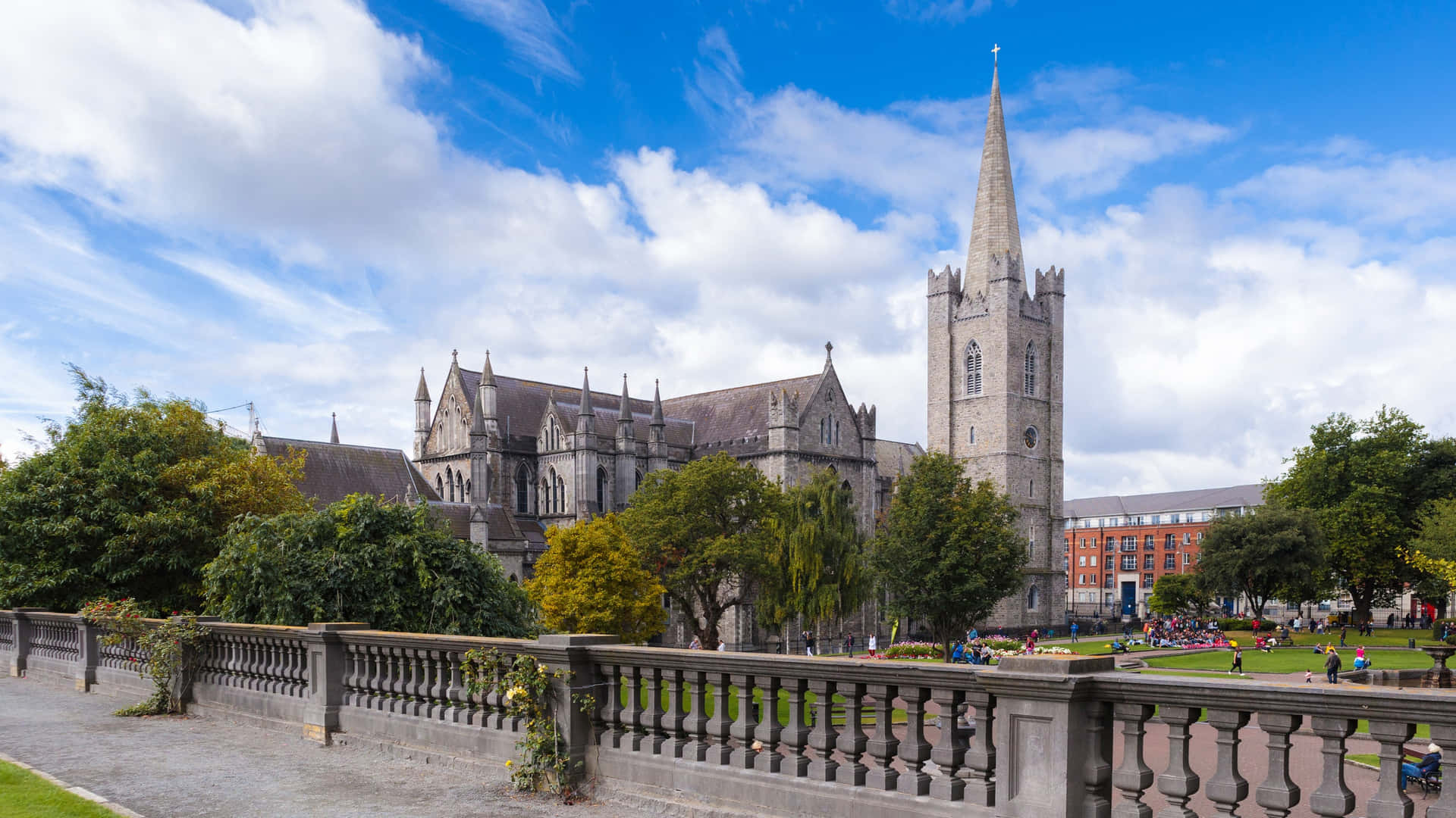Majestic view of Saint Patrick's Cathedral from the park. Wallpaper