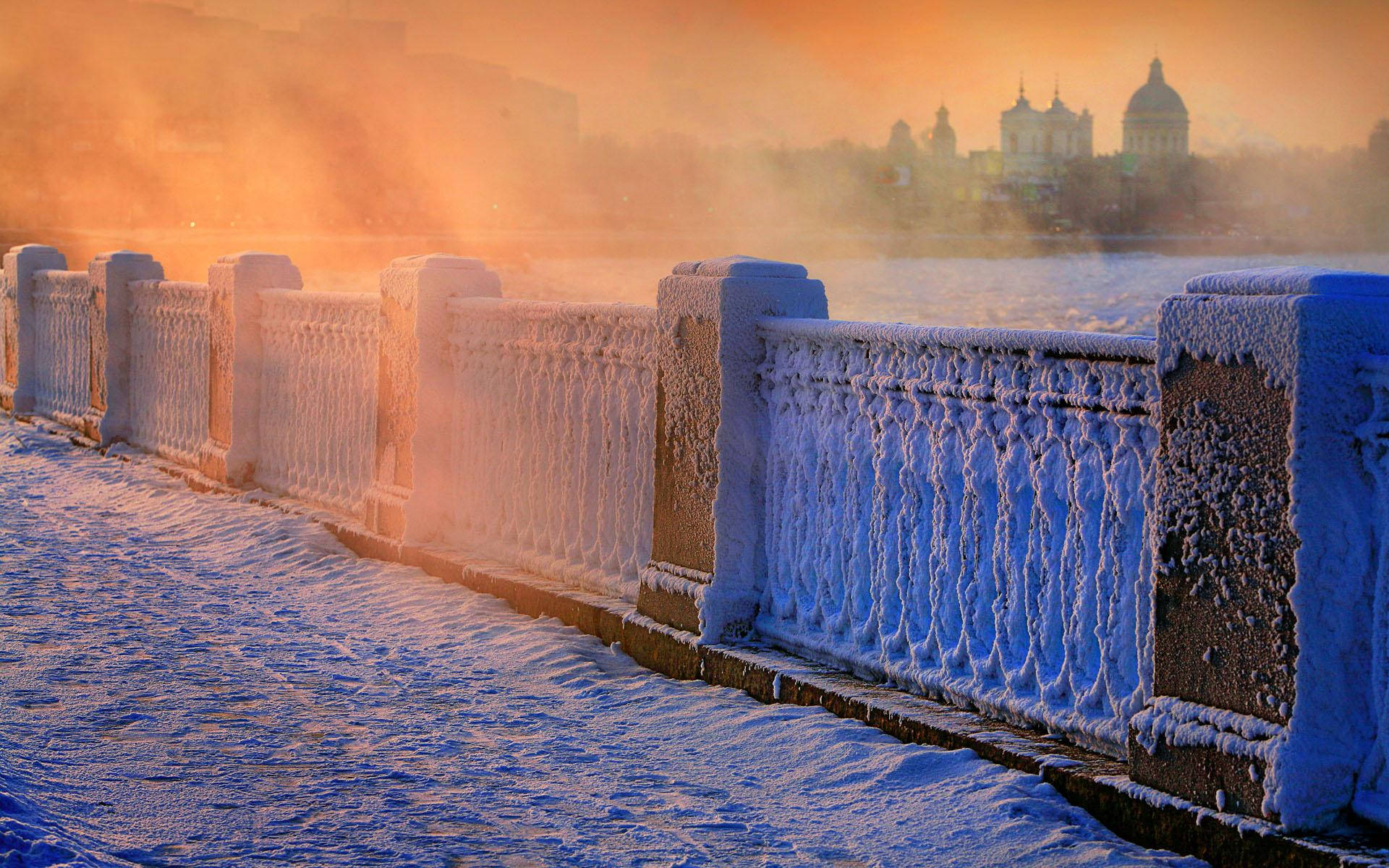 Saint Petersburg In A Winter Season Wallpaper