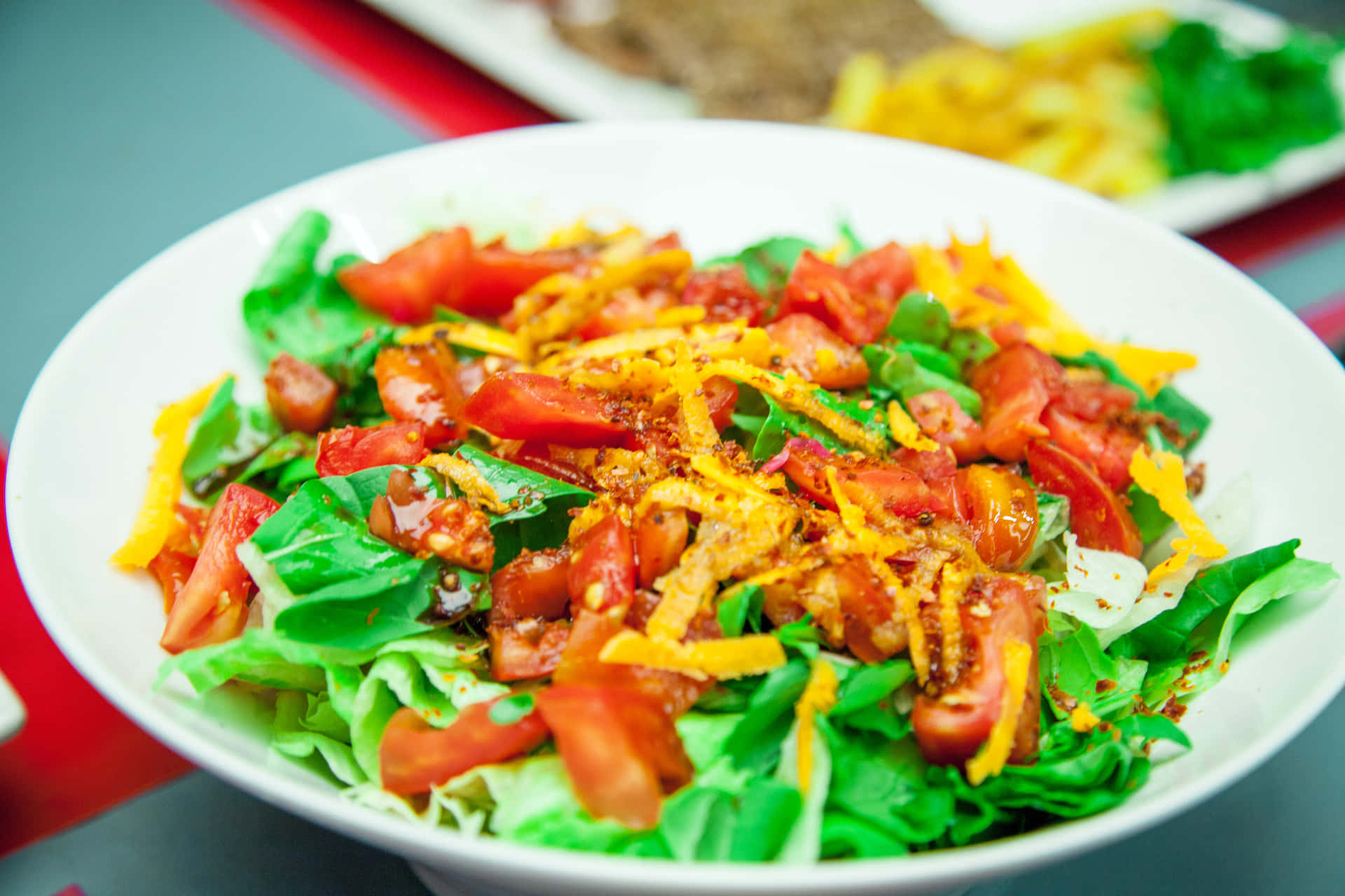 Fresh Garden Salad: Delicious And Nourishing