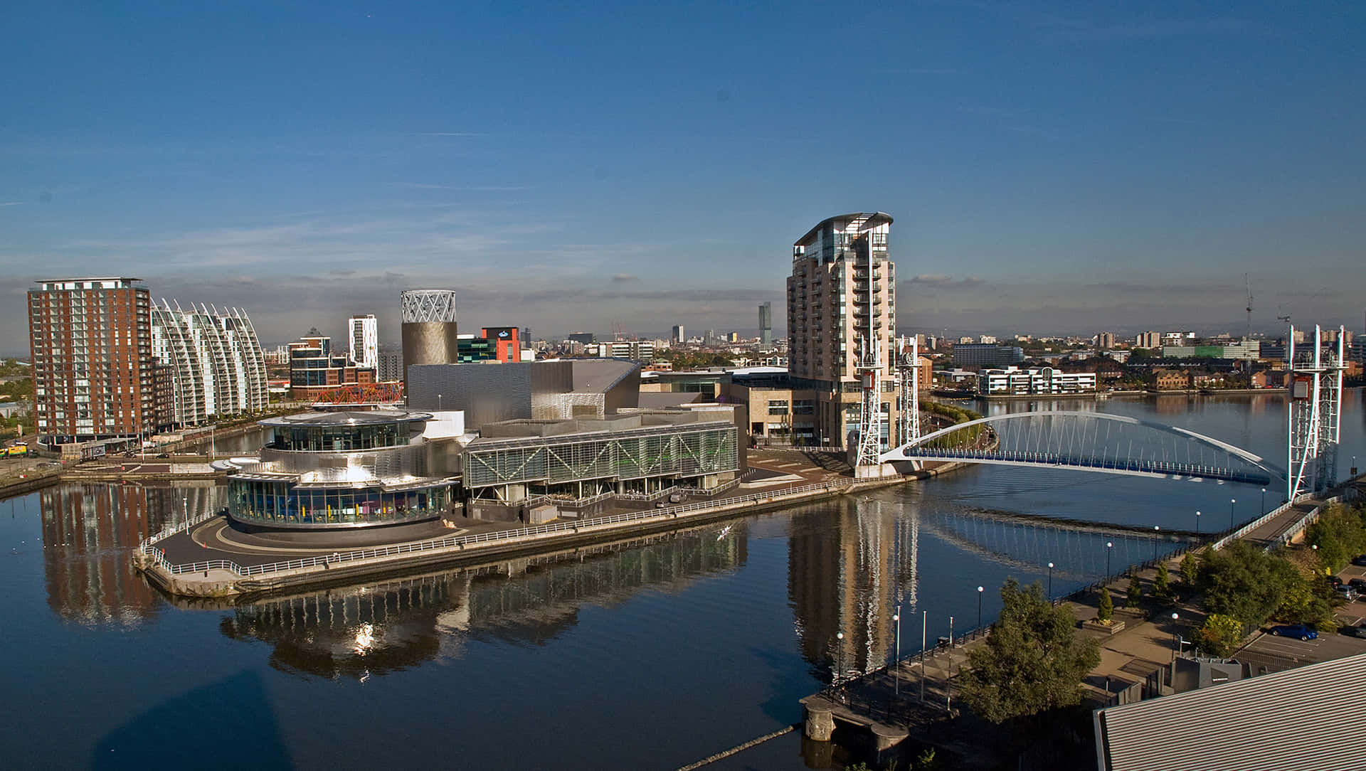 Salford Quays Skyline Wallpaper