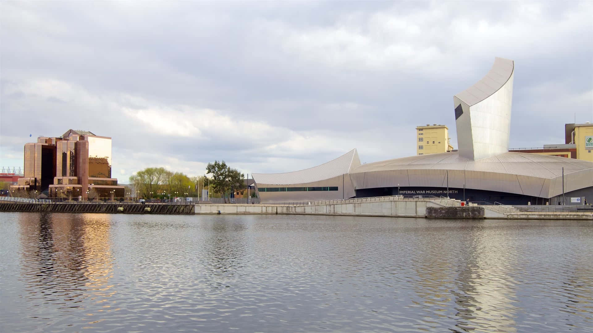 Salford Quays Waterfront Architecture Wallpaper