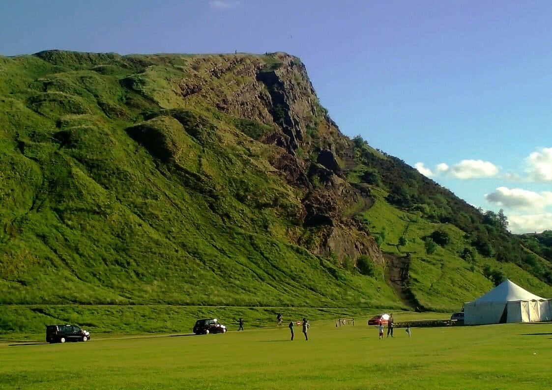 Salisbury Crags Jour Ensoleillé Fond d'écran