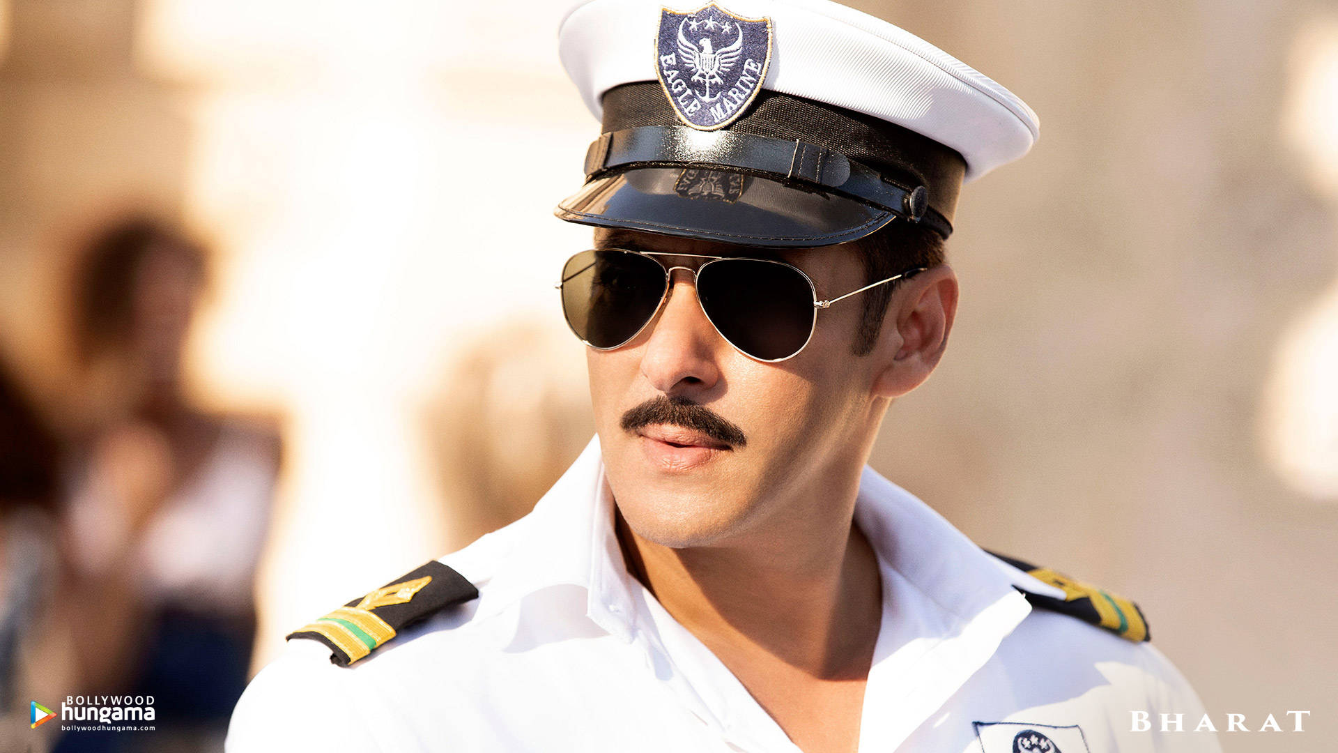 Salman Khan som politimand i Bharat Full HD Tapet Wallpaper