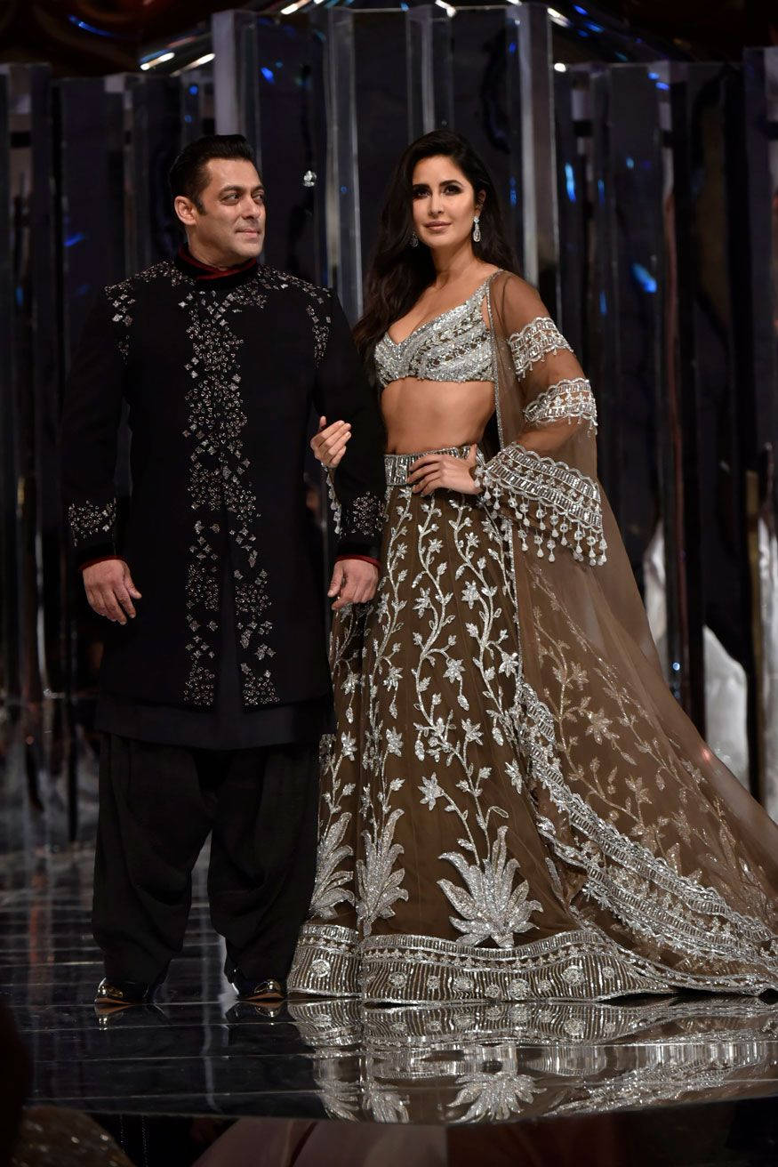 Salman Khan Hd Katrina Kaif In Indian Clothing