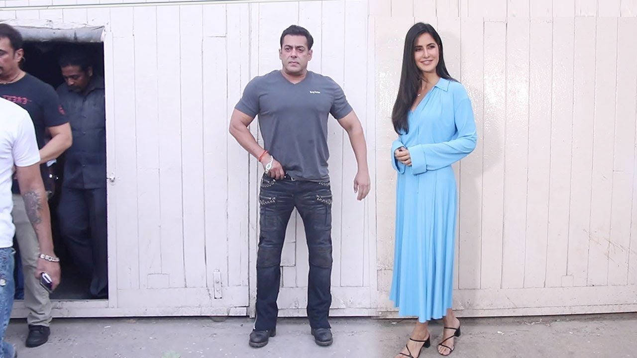 Salman Khan With Katrina Kaif On White Wall Hd