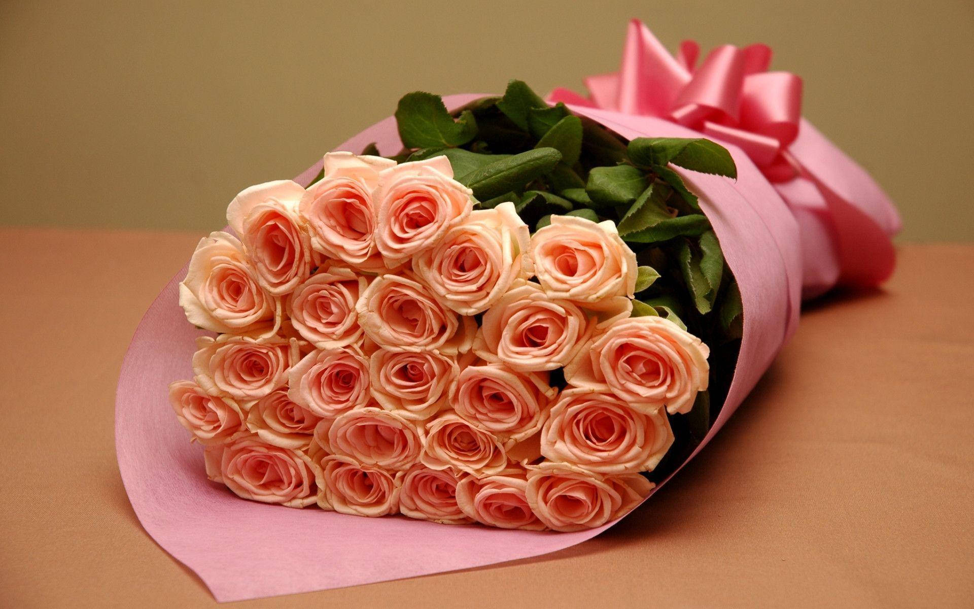 Salmon Pink Roses Bouquet Wallpaper